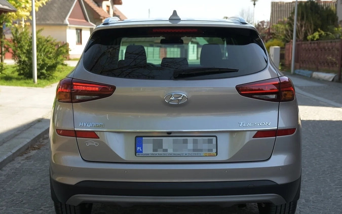 Hyundai Tucson cena 86700 przebieg: 96000, rok produkcji 2019 z Kielce małe 596